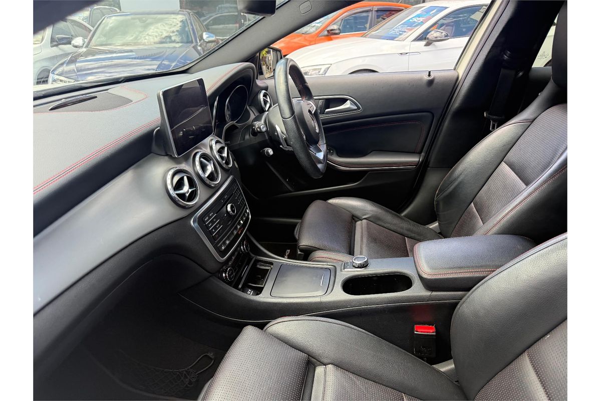 2016 Mercedes-Benz GLA-Class GLA250 X156