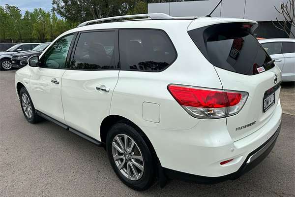 2016 Nissan Pathfinder ST R52