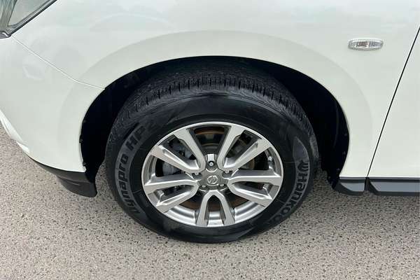 2016 Nissan Pathfinder ST R52