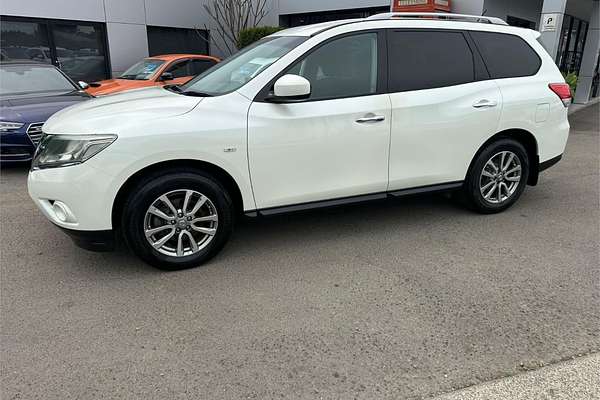 2016 Nissan Pathfinder ST R52