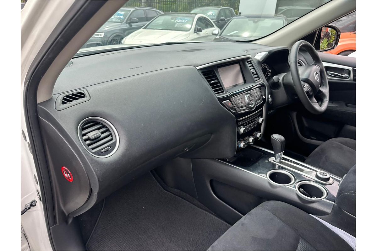 2016 Nissan Pathfinder ST R52