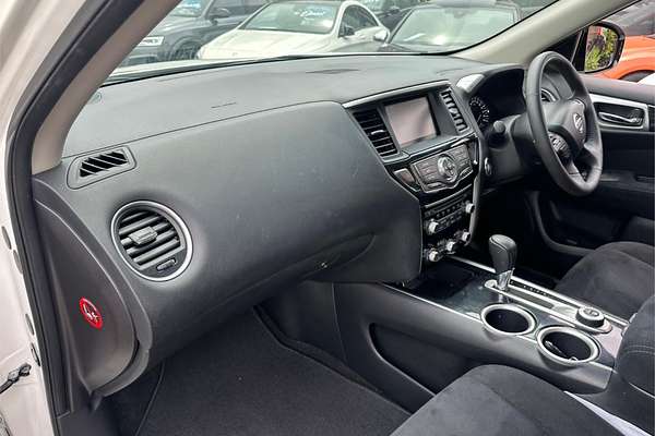 2016 Nissan Pathfinder ST R52