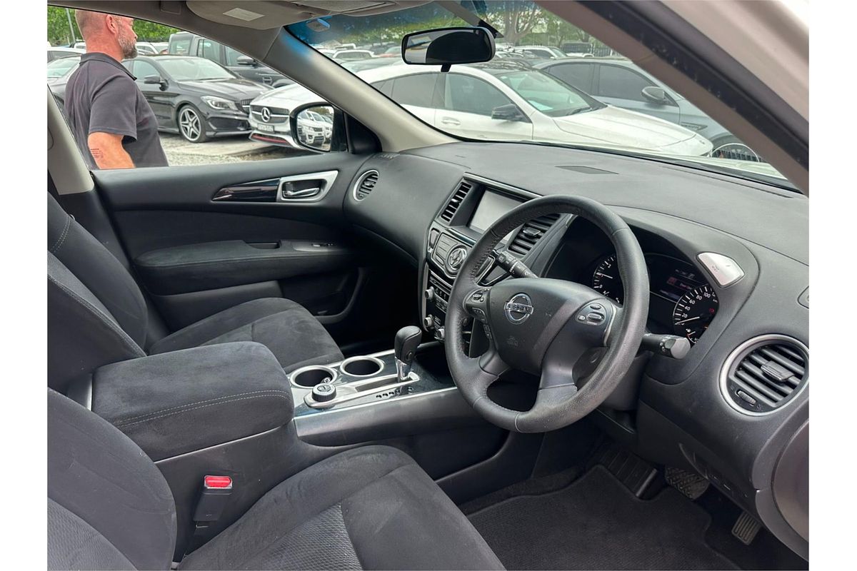 2016 Nissan Pathfinder ST R52