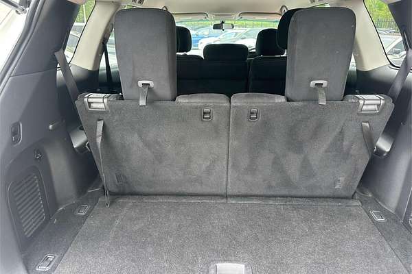 2016 Nissan Pathfinder ST R52