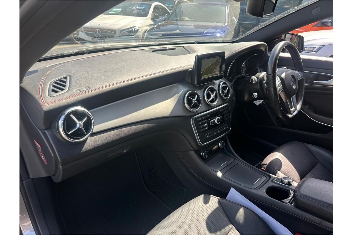 2014 Mercedes-Benz CLA-Class CLA200 C117