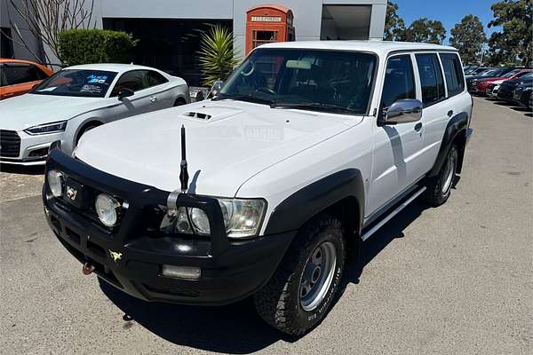 2007 Nissan Patrol DX GU 5