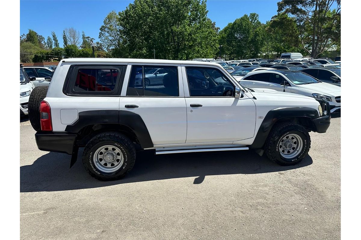 2007 Nissan Patrol DX GU 5