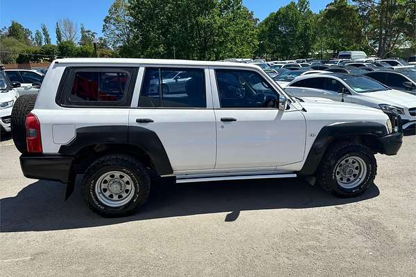 2007 Nissan Patrol DX GU 5