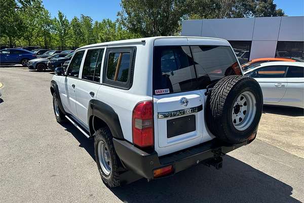 2007 Nissan Patrol DX GU 5