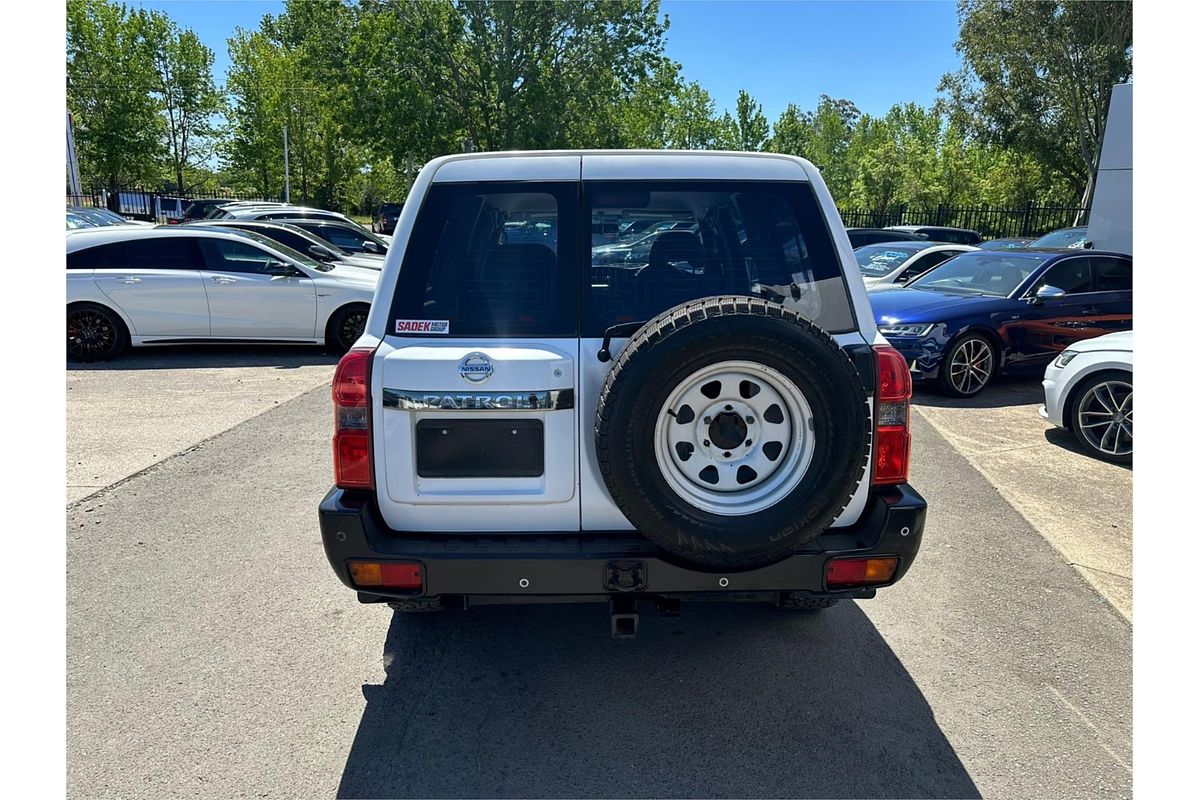 2007 Nissan Patrol DX GU 5