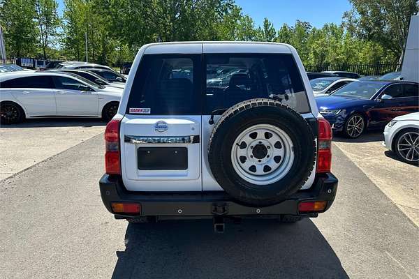 2007 Nissan Patrol DX GU 5