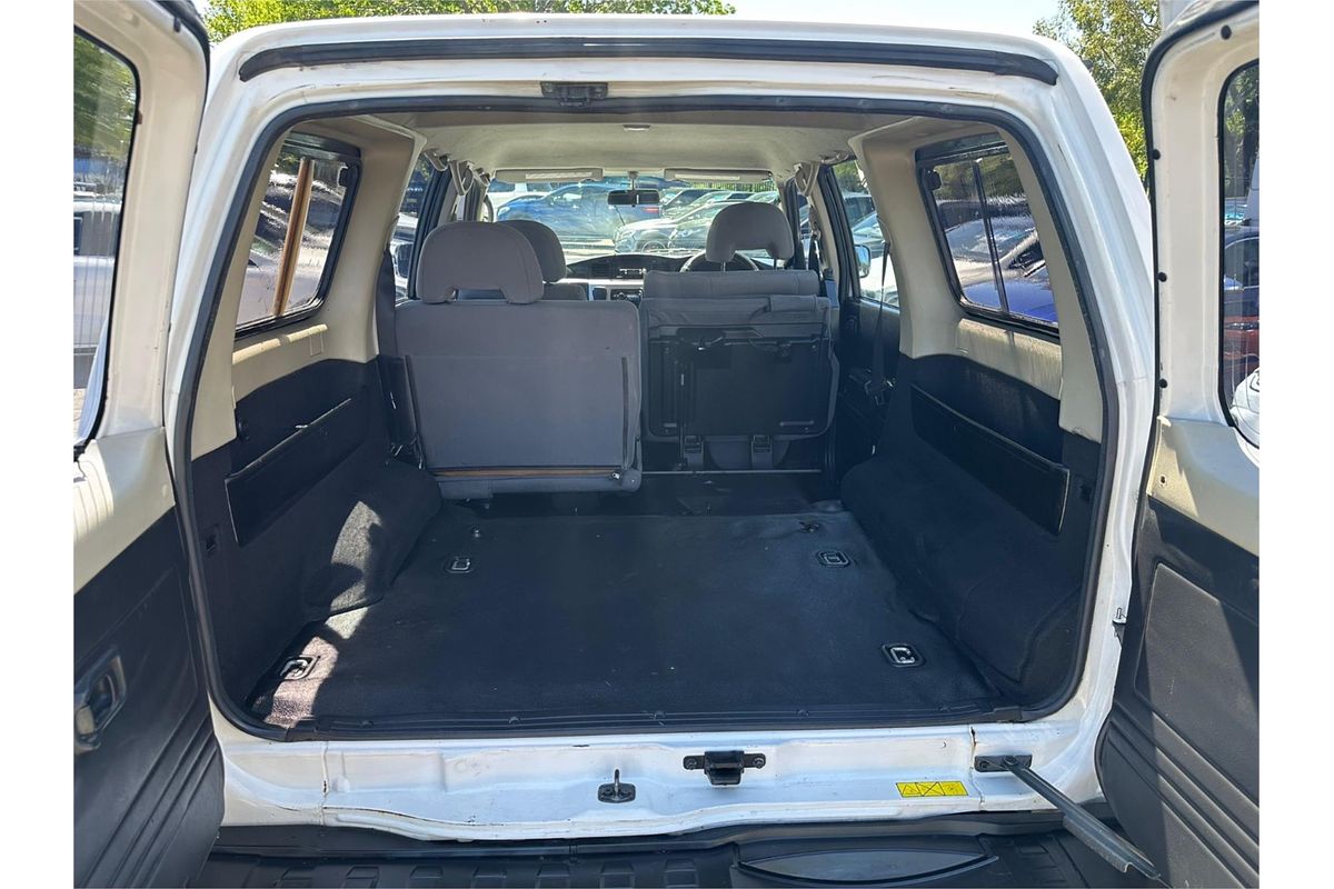 2007 Nissan Patrol DX GU 5