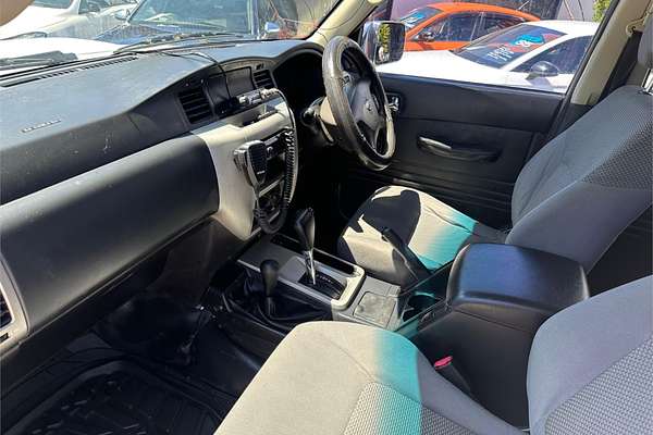 2007 Nissan Patrol DX GU 5