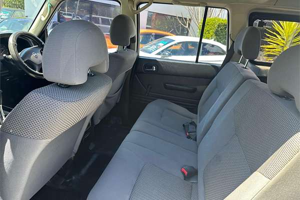 2007 Nissan Patrol DX GU 5