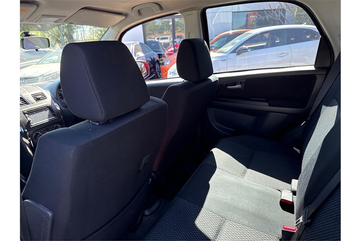 2014 Suzuki SX4 Crossover Navigator GYA