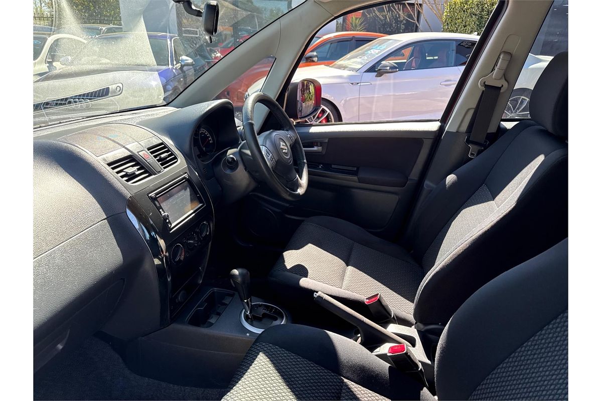 2014 Suzuki SX4 Crossover Navigator GYA