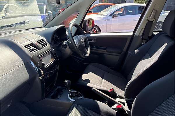 2014 Suzuki SX4 Crossover Navigator GYA