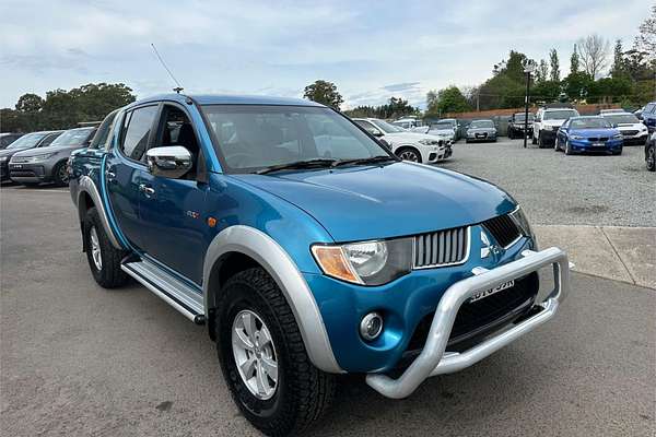 2006 Mitsubishi Triton GLX-R ML 4X4