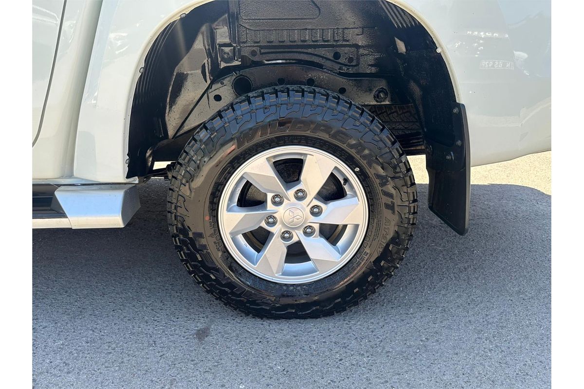 2022 Mitsubishi Triton GLX+ MR 4X4