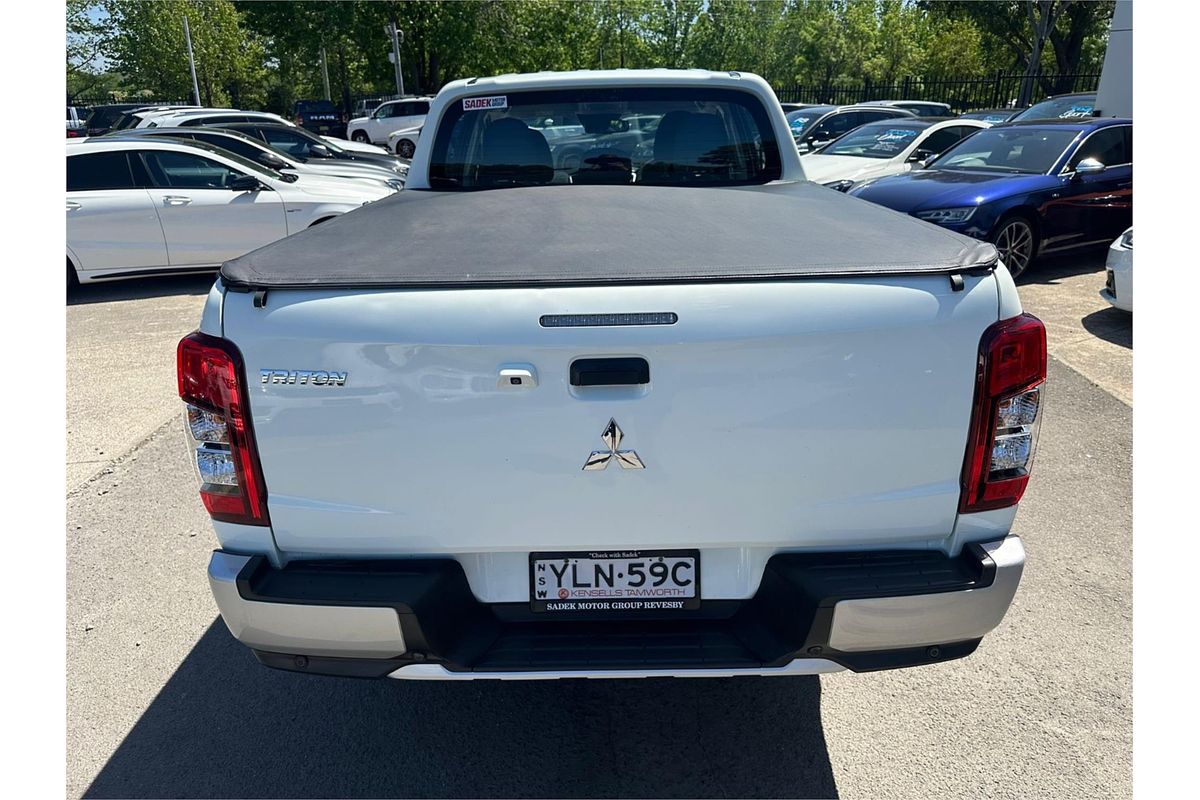 2022 Mitsubishi Triton GLX+ MR 4X4
