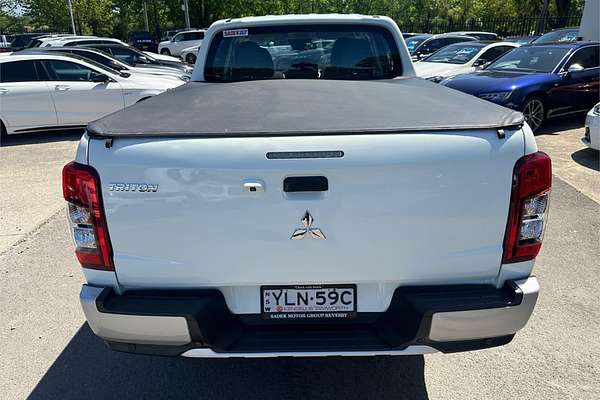2022 Mitsubishi Triton GLX+ MR 4X4