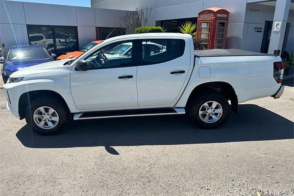 2022 Mitsubishi Triton GLX+ MR 4X4