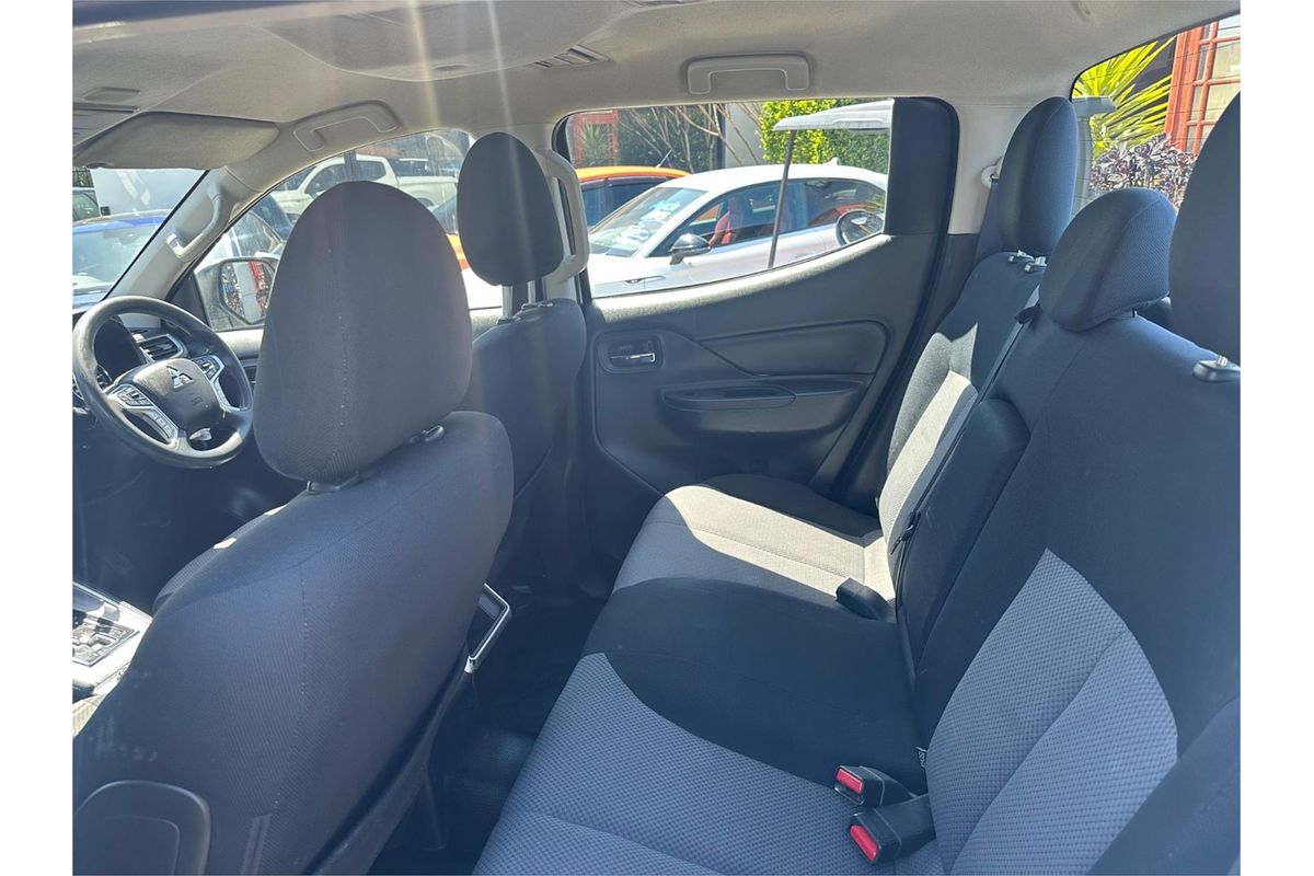 2022 Mitsubishi Triton GLX+ MR 4X4