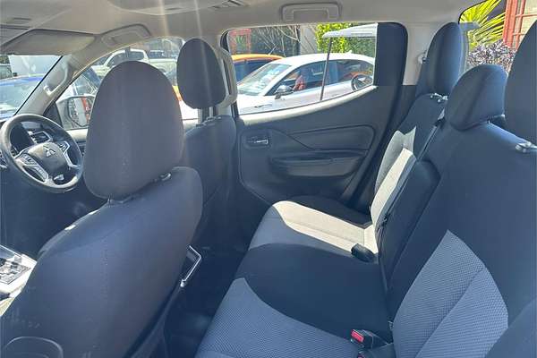 2022 Mitsubishi Triton GLX+ MR 4X4