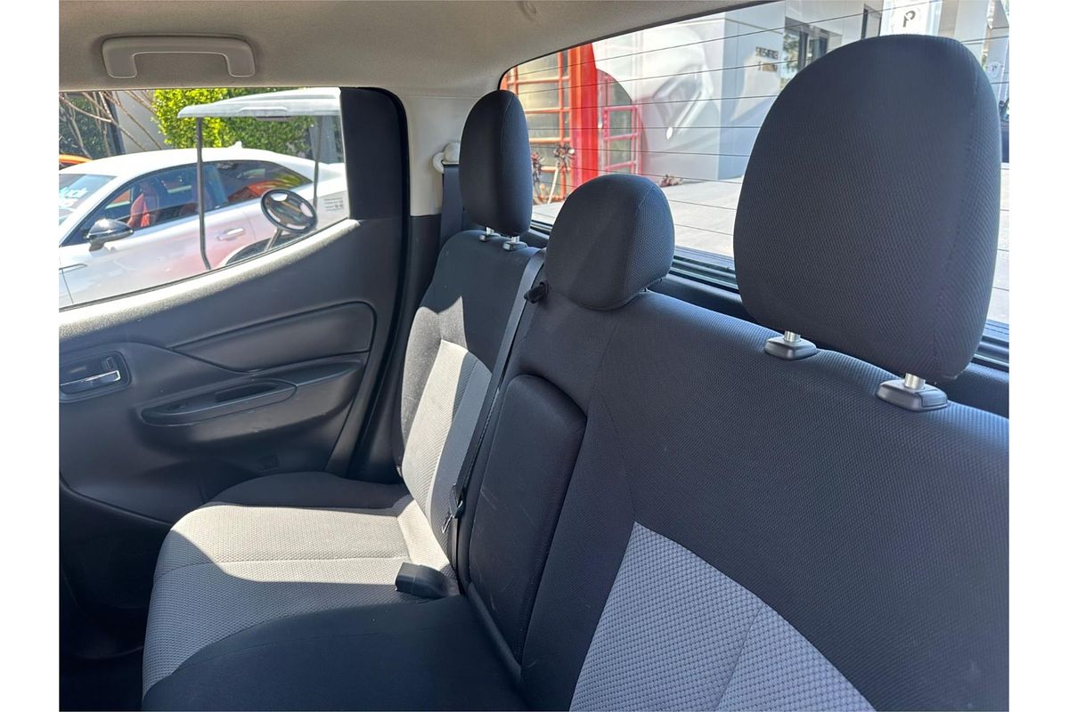 2022 Mitsubishi Triton GLX+ MR 4X4