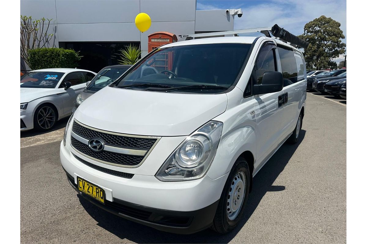 2015 Hyundai iLoad TQ2-V