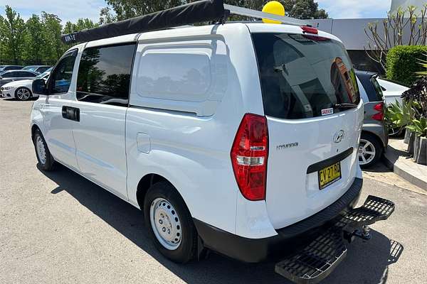 2015 Hyundai iLoad TQ2-V