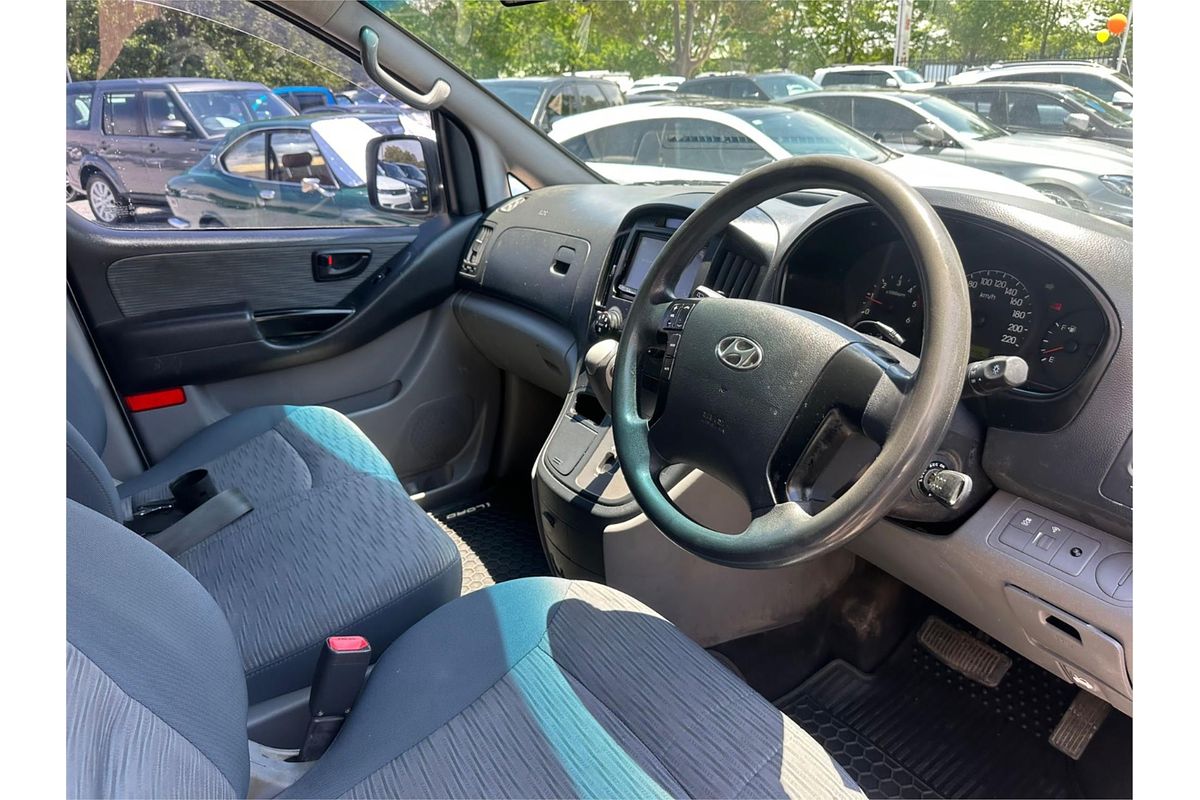 2015 Hyundai iLoad TQ2-V