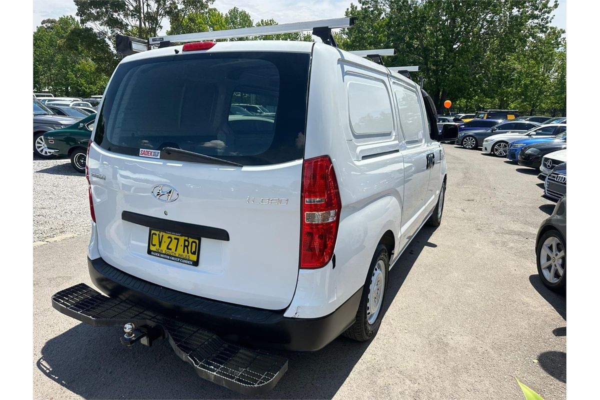 2015 Hyundai iLoad TQ2-V