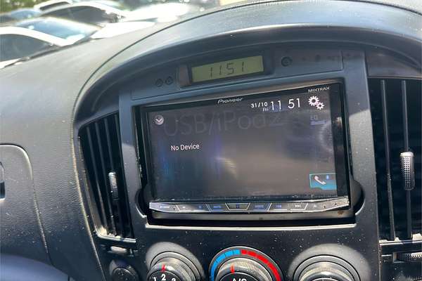 2015 Hyundai iLoad TQ2-V