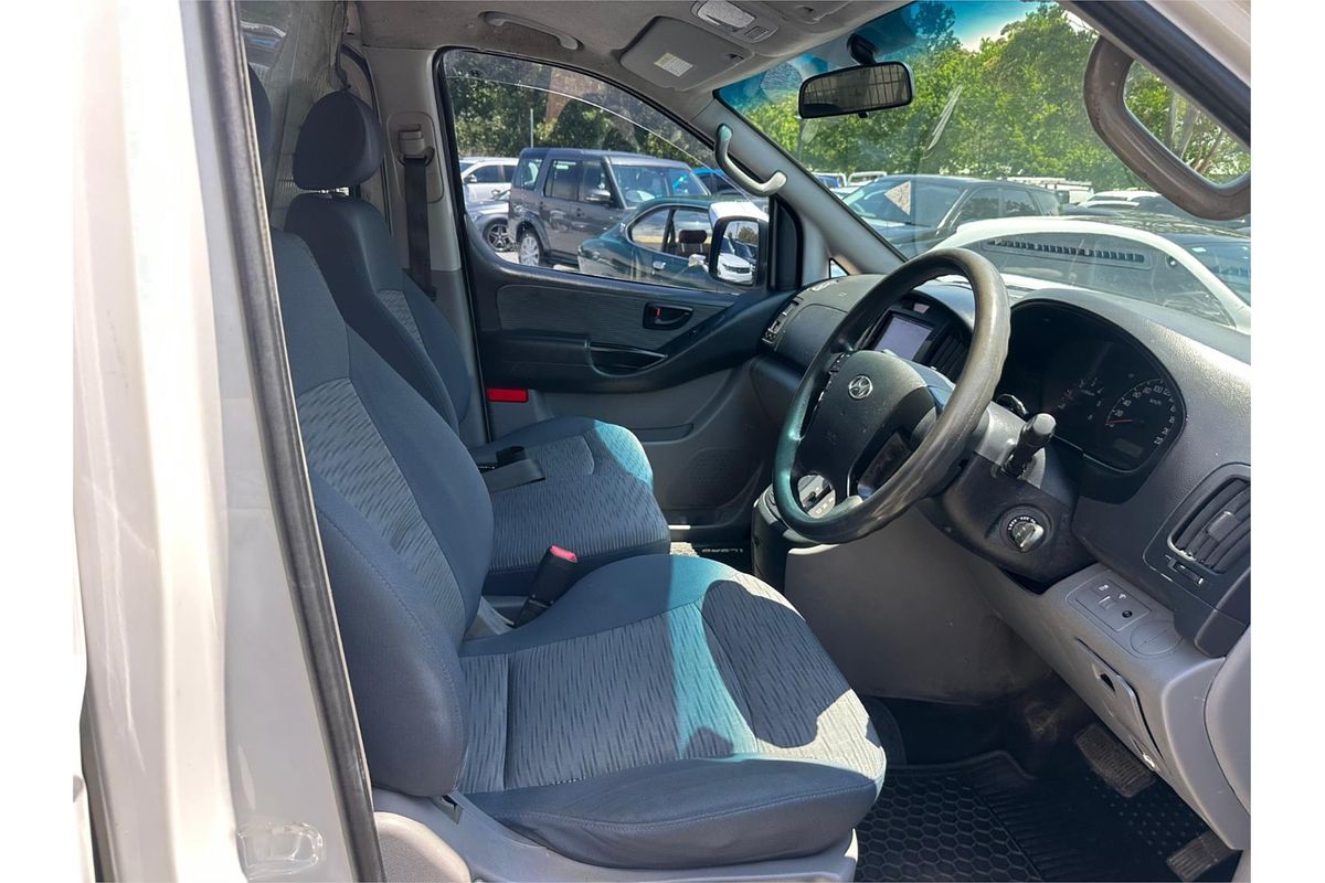 2015 Hyundai iLoad TQ2-V