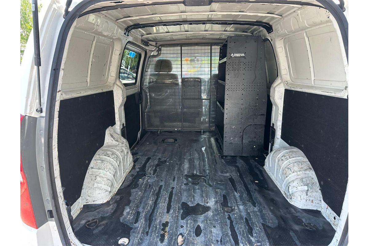 2015 Hyundai iLoad TQ2-V