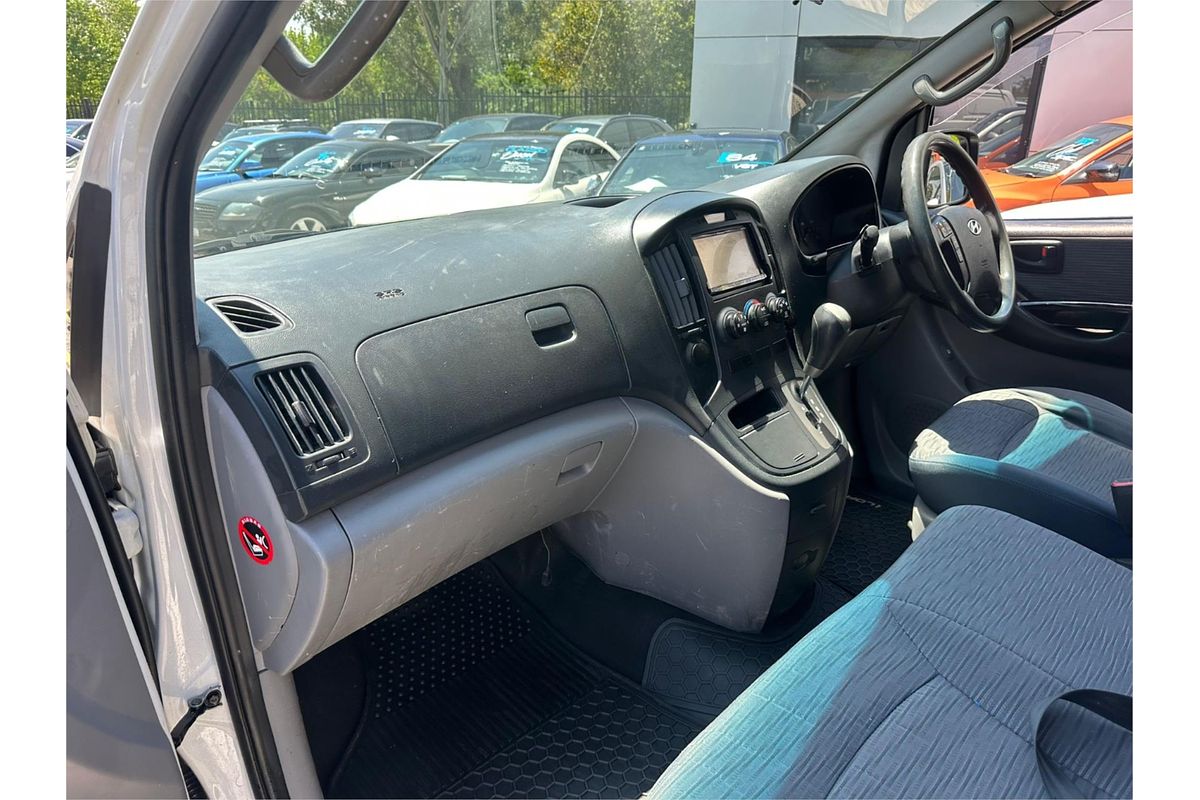 2015 Hyundai iLoad TQ2-V