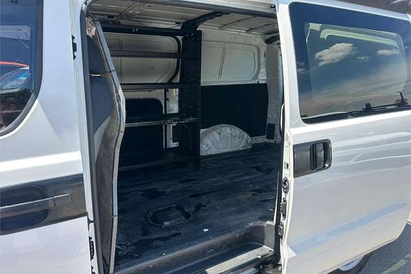 2015 Hyundai iLoad TQ2-V