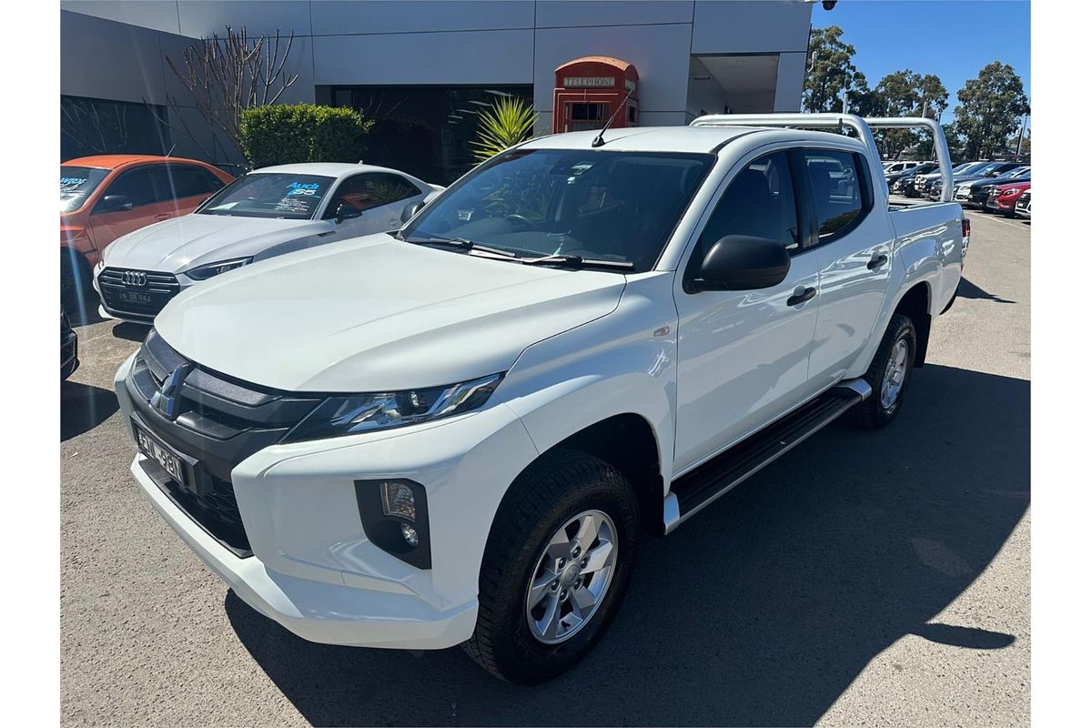 2021 Mitsubishi Triton GLX+ MR 4X4