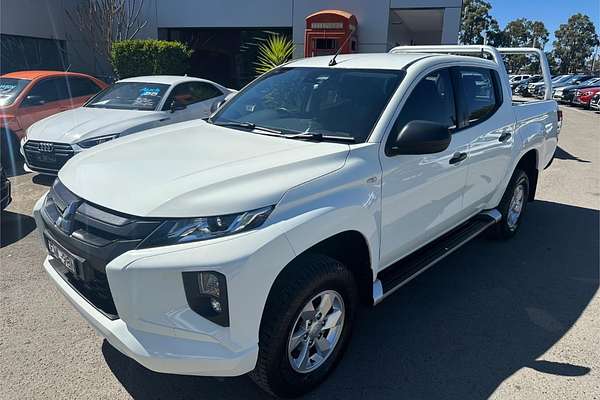 2021 Mitsubishi Triton GLX+ MR 4X4
