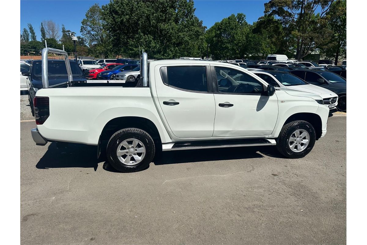 2021 Mitsubishi Triton GLX+ MR 4X4
