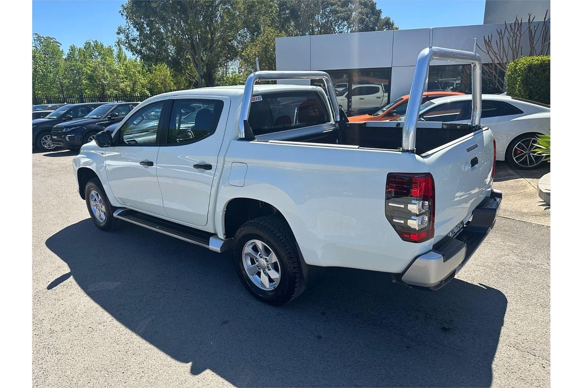 2021 Mitsubishi Triton GLX+ MR 4X4