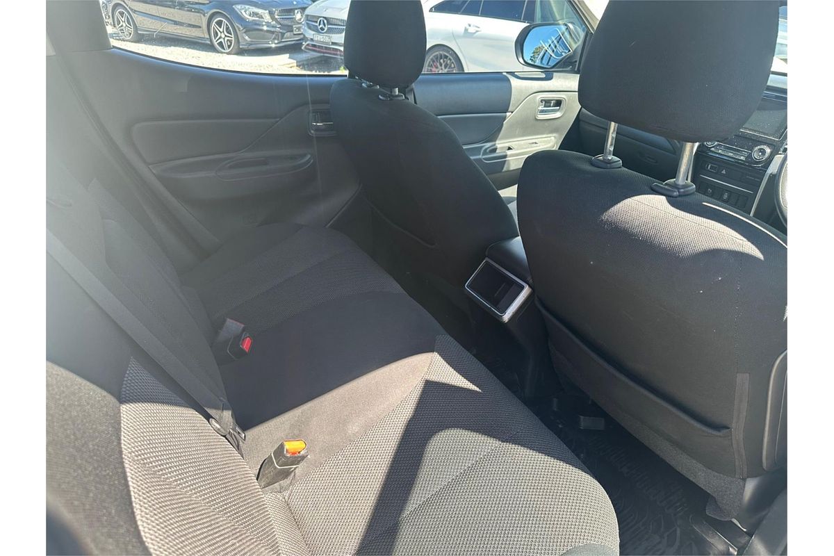 2021 Mitsubishi Triton GLX+ MR 4X4