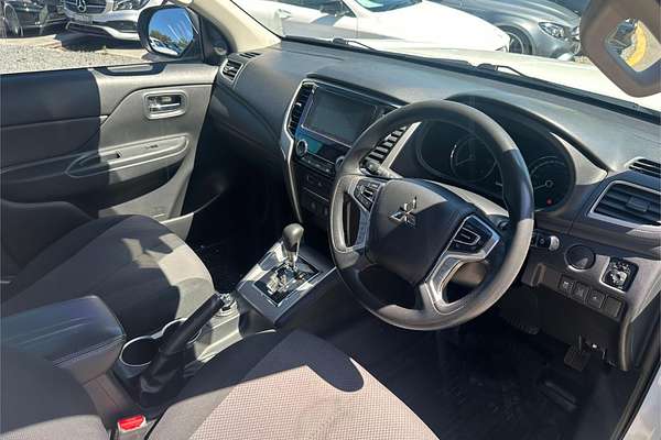 2021 Mitsubishi Triton GLX+ MR 4X4