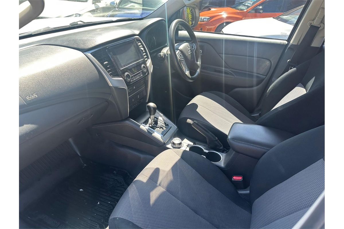 2021 Mitsubishi Triton GLX+ MR 4X4