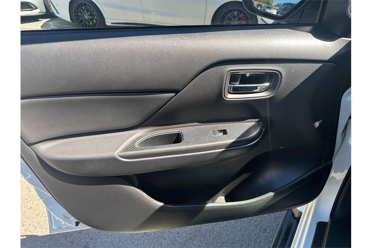 2021 Mitsubishi Triton GLX+ MR 4X4