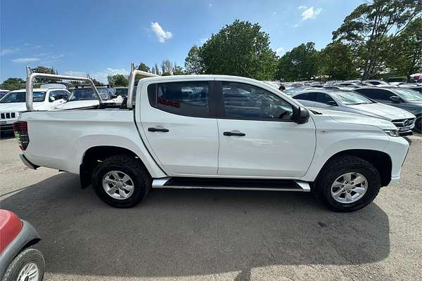 2019 Mitsubishi Triton GLX+ MR 4X4