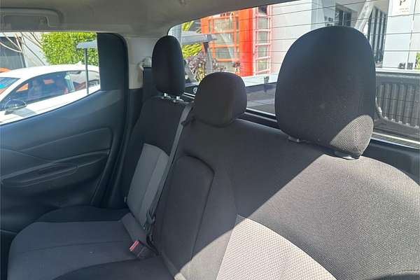 2019 Mitsubishi Triton GLX+ MR 4X4