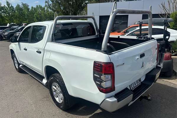 2019 Mitsubishi Triton GLX+ MR 4X4