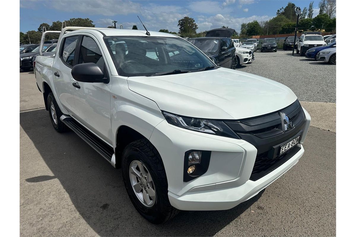 2019 Mitsubishi Triton GLX+ MR 4X4